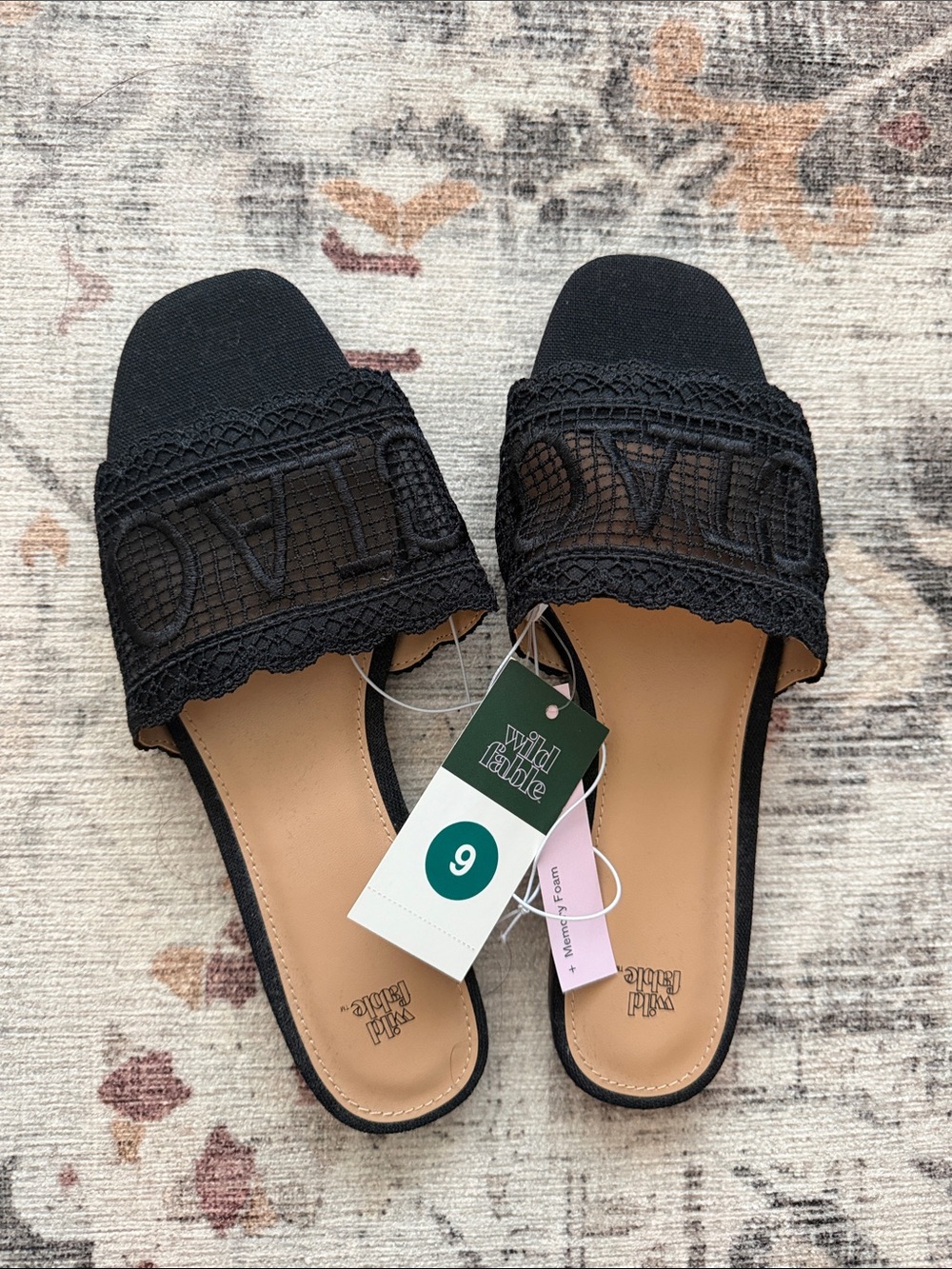 NWT wild fable Black “CIAO” Slides